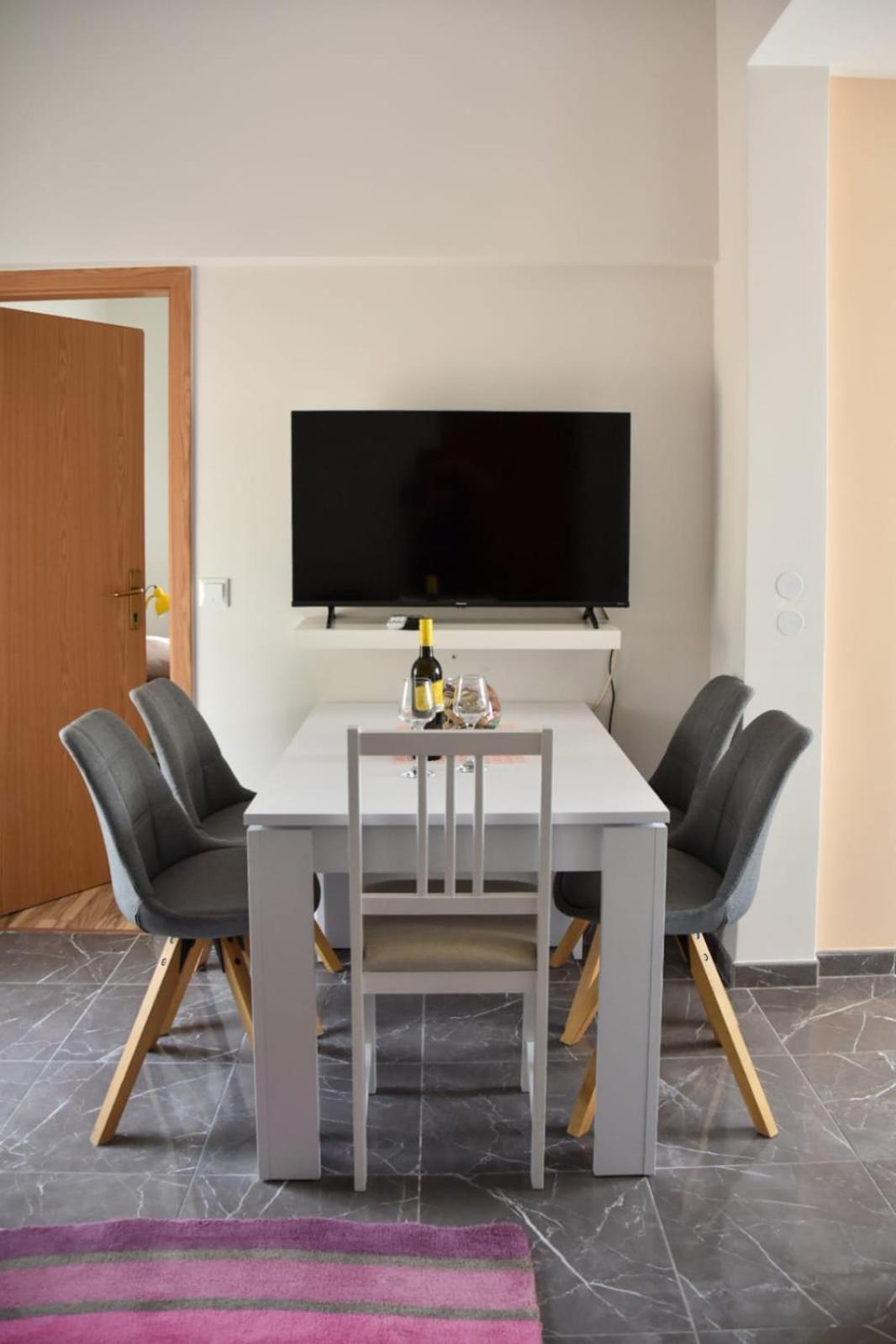 Apartment Yelena Rose West ซาดาร์ ภายนอก รูปภาพ