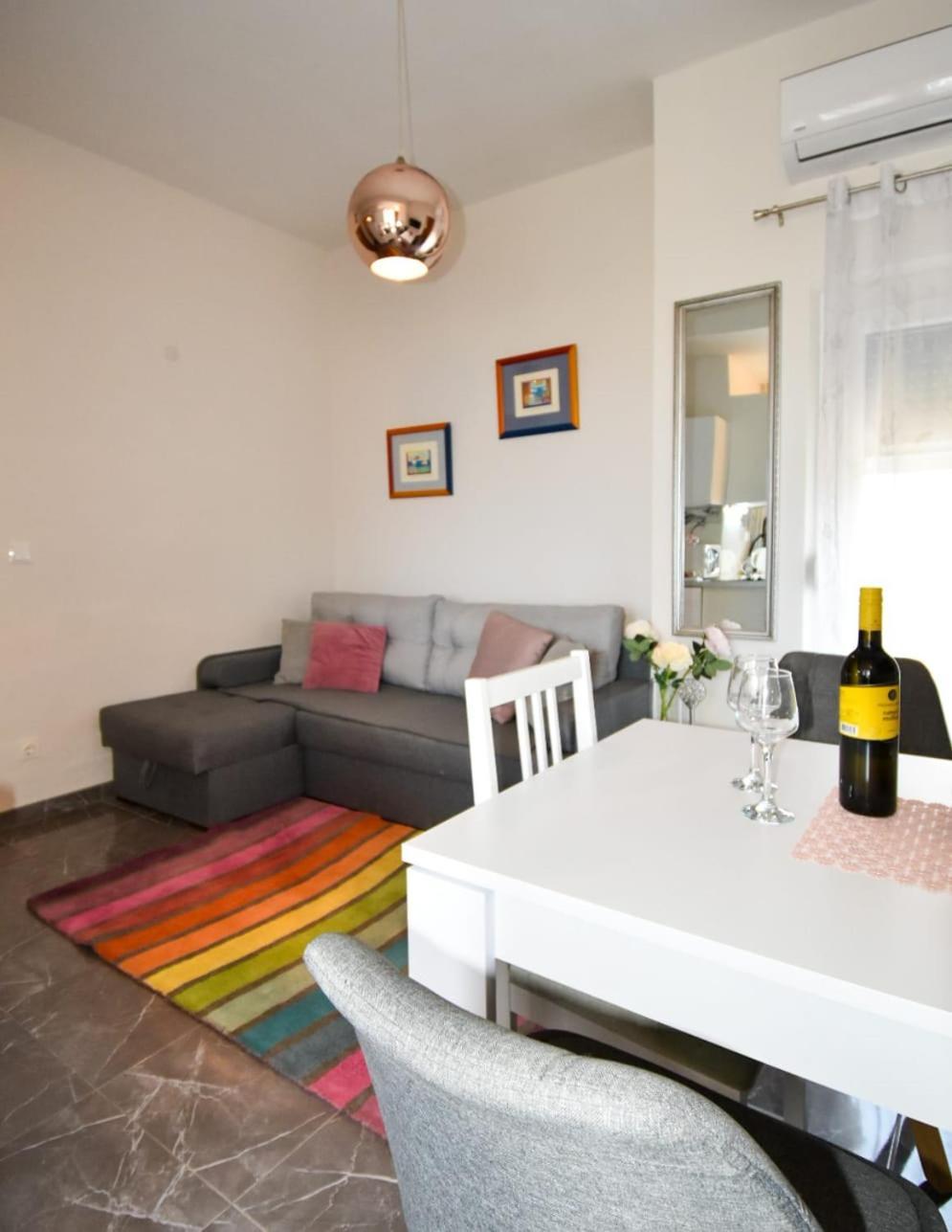 Apartment Yelena Rose West ซาดาร์ ภายนอก รูปภาพ