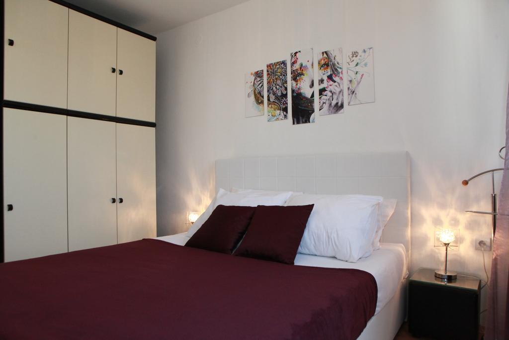 Apartment Yelena Rose West ซาดาร์ ภายนอก รูปภาพ