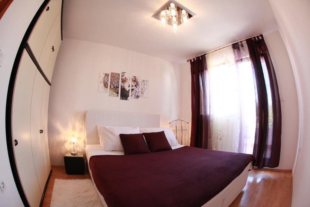 Apartment Yelena Rose West ซาดาร์ ภายนอก รูปภาพ