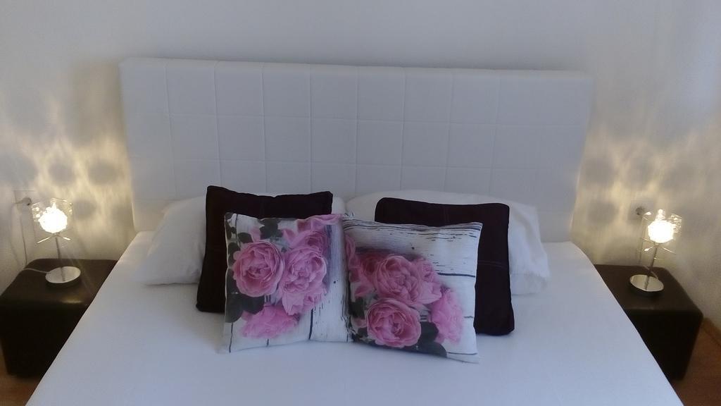 Apartment Yelena Rose West ซาดาร์ ภายนอก รูปภาพ