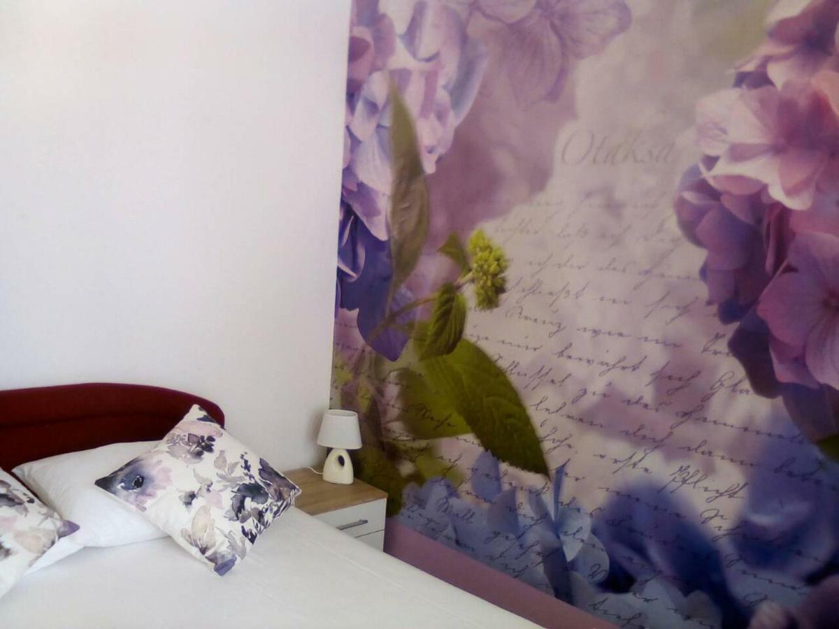 Apartment Yelena Rose West ซาดาร์ ภายนอก รูปภาพ